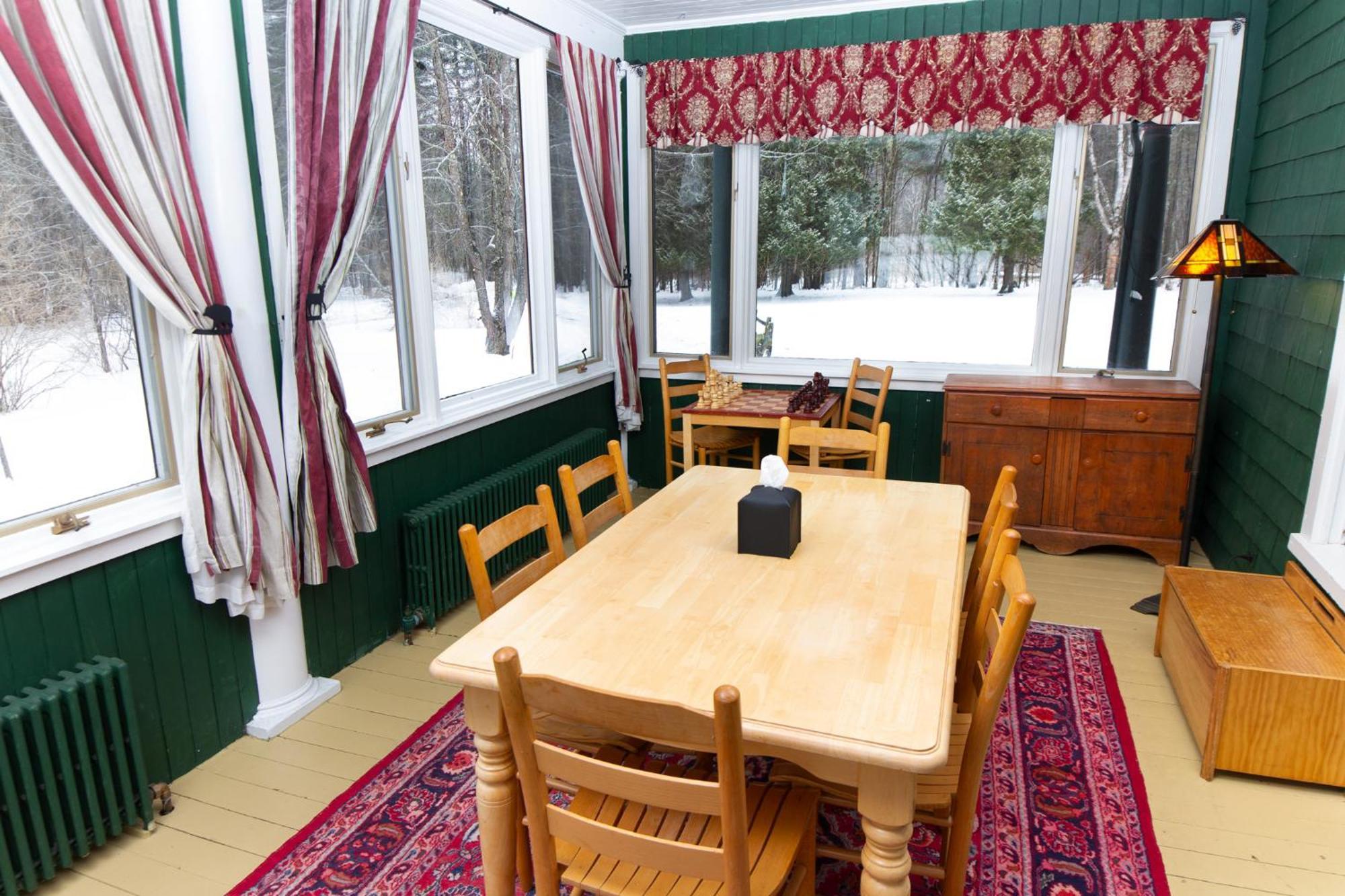 Trails End Inn Keene Valley Eksteriør bilde